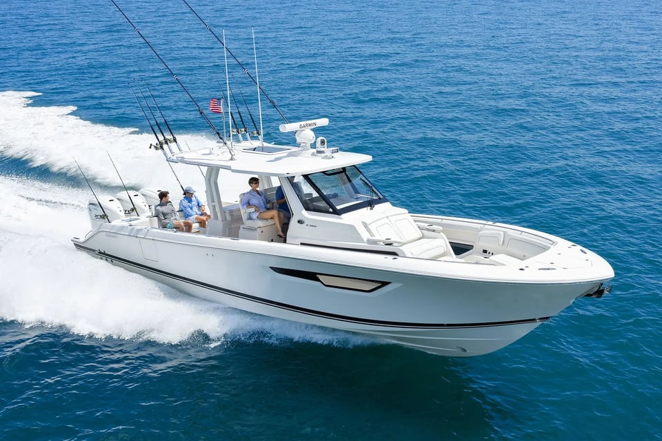 S 388 Sport Center Console running