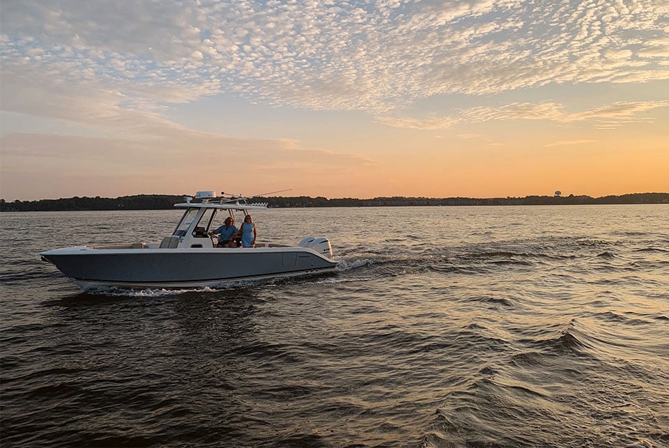 Exploring the Chesapeake Bay on a Pursuit S 288