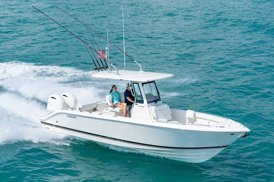 Pursuit S 268 Sport Center Console Boat