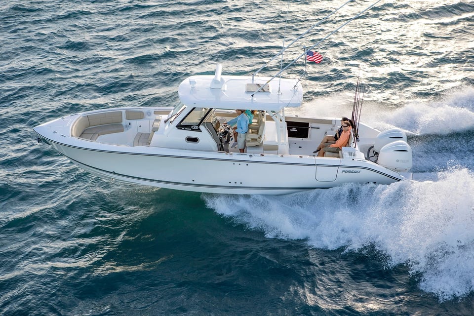Pursuit S 328 Sport Center Console boat